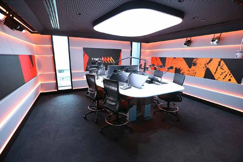 Clario Zen video wall in a mission-critical control room