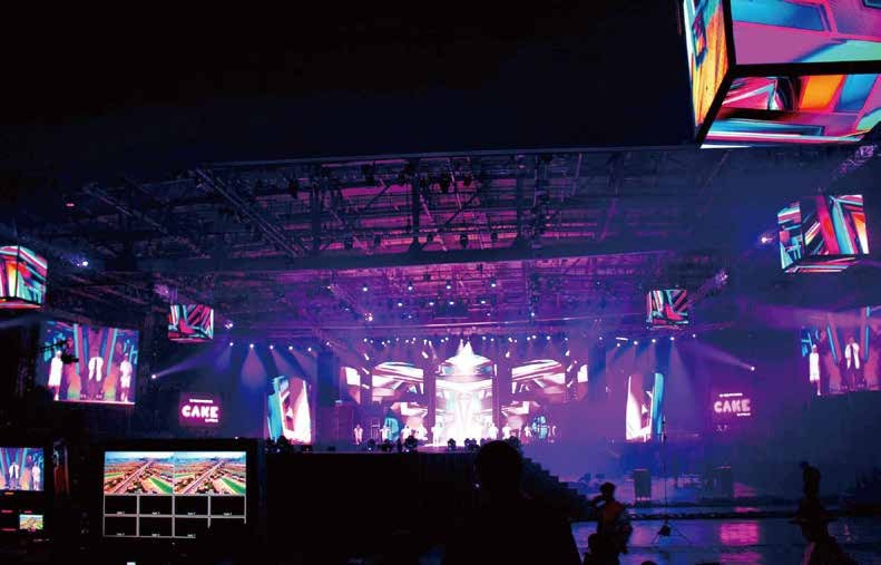 Nomad Link LED display by ÖSEL